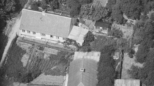  1946 Sylvest Jensen Luftfoto;  Det Kgl. Bibliotek http://www.kb.dk/danmarksetfraluften/images/luftfo/2011/maj/luftfoto/object1300029