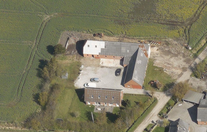 Skråfoto 1/5 2017 https://skraafoto.dataforsyningen.dk/?orientation=north&center=572752.19%2C6293039.85