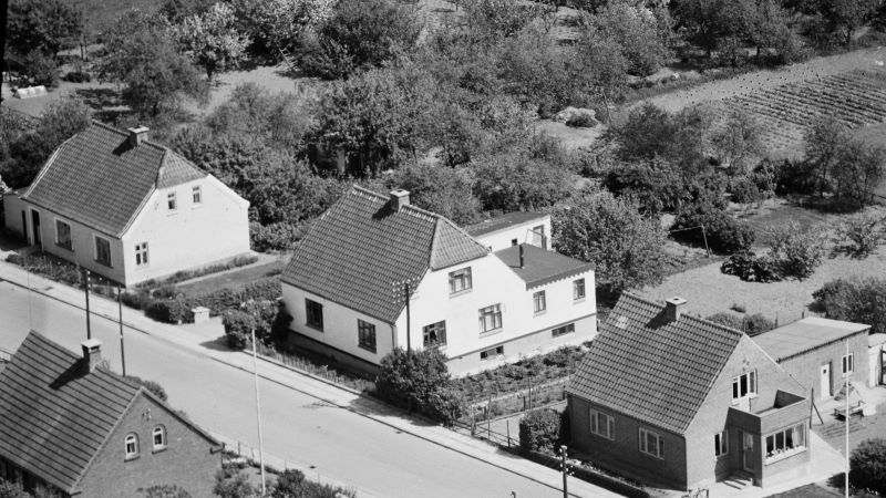 1959 Sylvest Jensen Luftfoto; Det Kgl. Bibliotek.
http://www.kb.dk/danmarksetfraluften/images/luftfo/2011/maj/luftfoto/object1805263