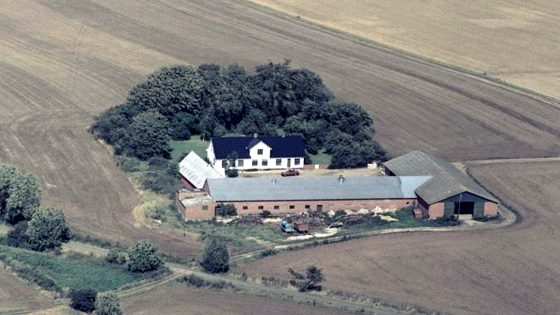 1989 Ariel/Dansk Luftfoto;  Det Kgl. Bibliotek http://www.kb.dk/danmarksetfraluften/images/luftfo/2011/maj/luftfoto/object2095852