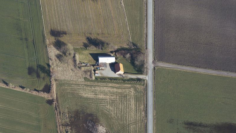 Skråfoto 2019 fra Styrelsen for Dataforsyning og Effektivisering, hentet juni 2021. https://skraafoto.dataforsyningen.dk/viewer.html?orientation=north&center=574155.91%2C6294381.59