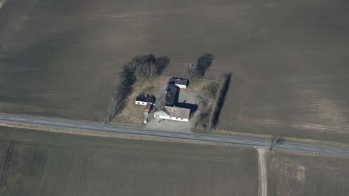 Skråfoto 2021 fra Styrelsen for Dataforsyning og Effektivisering, hentet december 2021. https://skraafoto.dataforsyningen.dk/viewer.html?orientation=north&center=570393.4%2C6291724.68