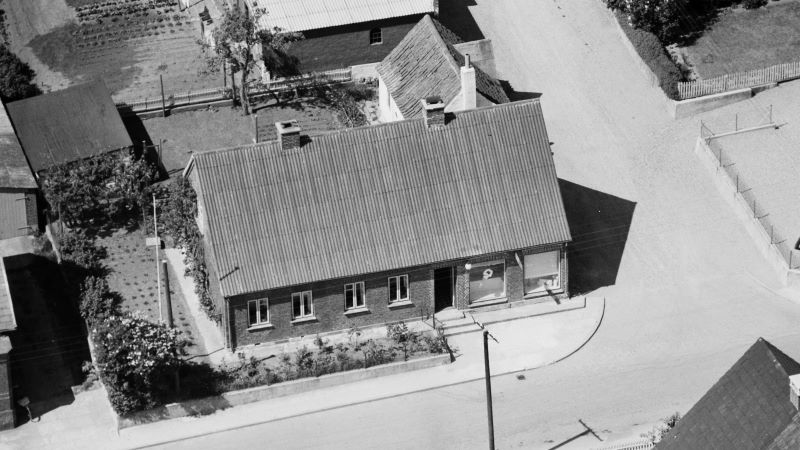 Pejtervej 4
1959 Sylvest Jensen Luftfoto; Det Kgl. Bibliotek.
http://www5.kb.dk/danmarksetfraluften/images/luftfo/2011/maj/luftfoto/object1779183