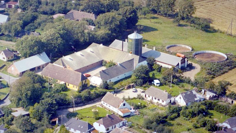 1989 Ariel/Dansk Luftfoto; Det Kgl. Bibliotek
http://www5.kb.dk/danmarksetfraluften/images/luftfo/2011/maj/luftfoto/object2095885