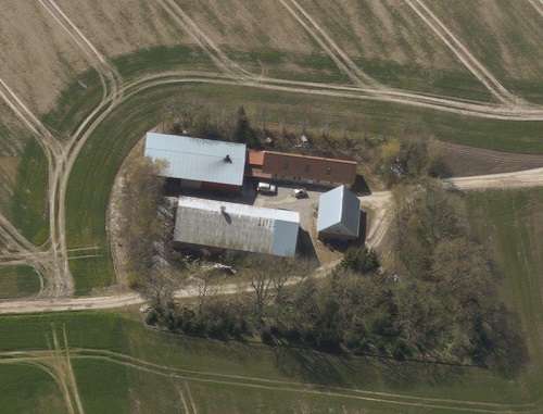 Til Skråfoto 1/5 2017 https://skraafoto.kortforsyningen.dk/oblivisionjsoff/index.aspx?project=denmark&id=TRUXVU