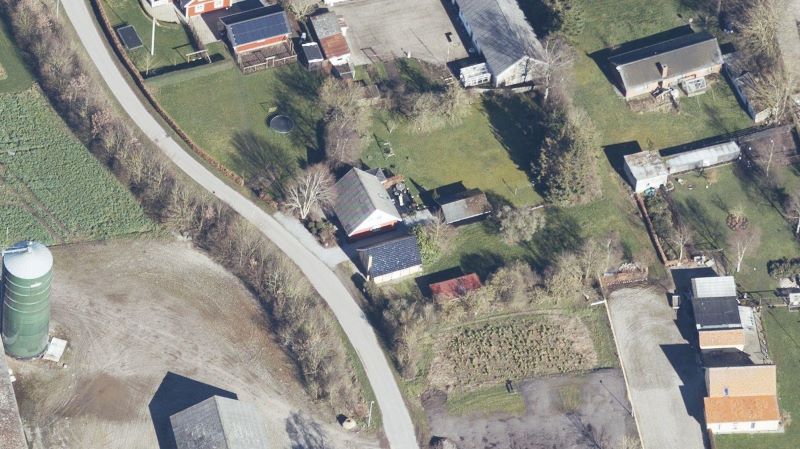 Trommelholtvej 6
19.03.2019 Indeholder data fra Styrelsen for Dataforsyning og Effektivisering, Skråfoto 2019, hentet marts 2021. 
https://skraafoto.dataforsyningen.dk/?orientation=north&center=571513.95%2C6293098.21