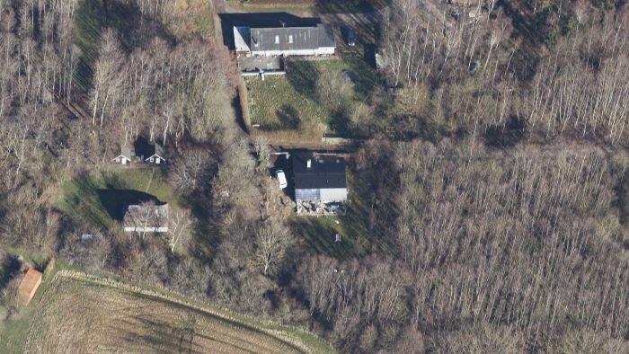 Skråfoto 2019 fra Styrelsen for Dataforsyning og Effektivisering, hentet august 2021. https://skraafoto.dataforsyningen.dk/viewer.html?orientation=north&center=572742.39%2C6292751.58